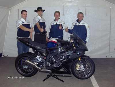 ASR BMW RR-Power Team mit der neuen BMW S1000 RR 2012